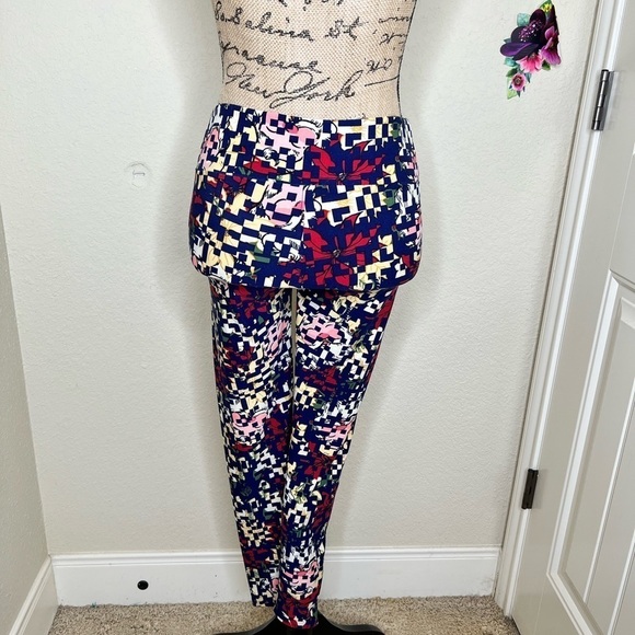 LuLaRoe Christmas Digital Print Santa & poinsettia flower Leggings one size - Picture 5 of 9